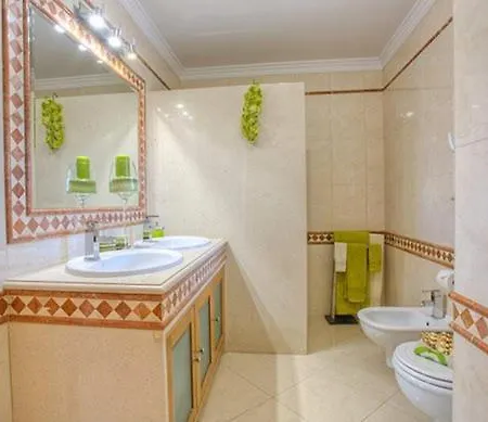 Catarina Villa Albufeira